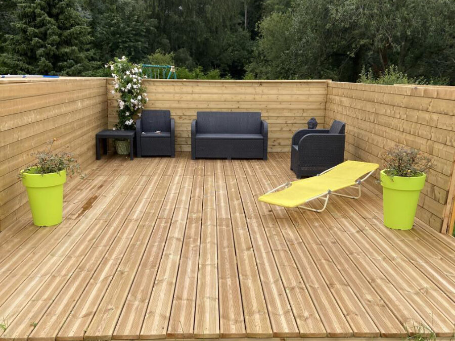 Lame de terrasse résineux